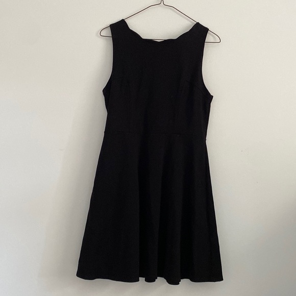 monteau scalloped dress